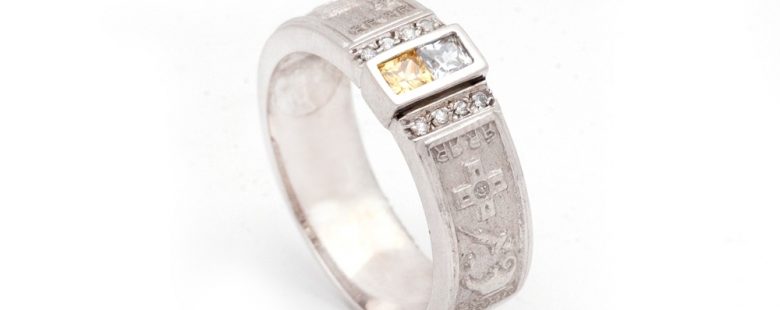 Anel de Curso com Zircónias ANF003619B