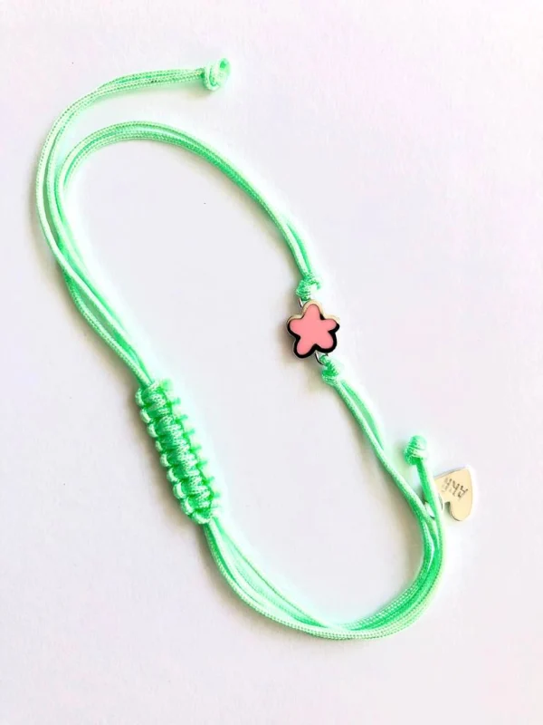 Ourivesaria Moreira - Relógios e Joias - Pulseira ARP Macramé Verde e Flor Rosa 383SUPC Pulseira ARP Macramé Verde e Flor Rosa 383SUPC