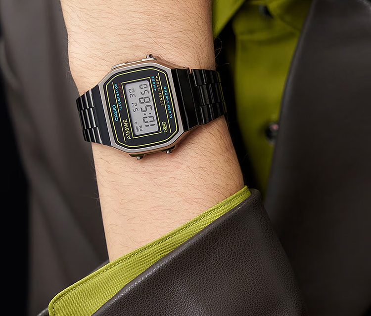 Relógio CASIO Vintage Iconic A168WEHB-1AEF