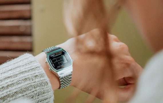 Relógio CASIO Vintage Connect ABL-100WE-1BEF