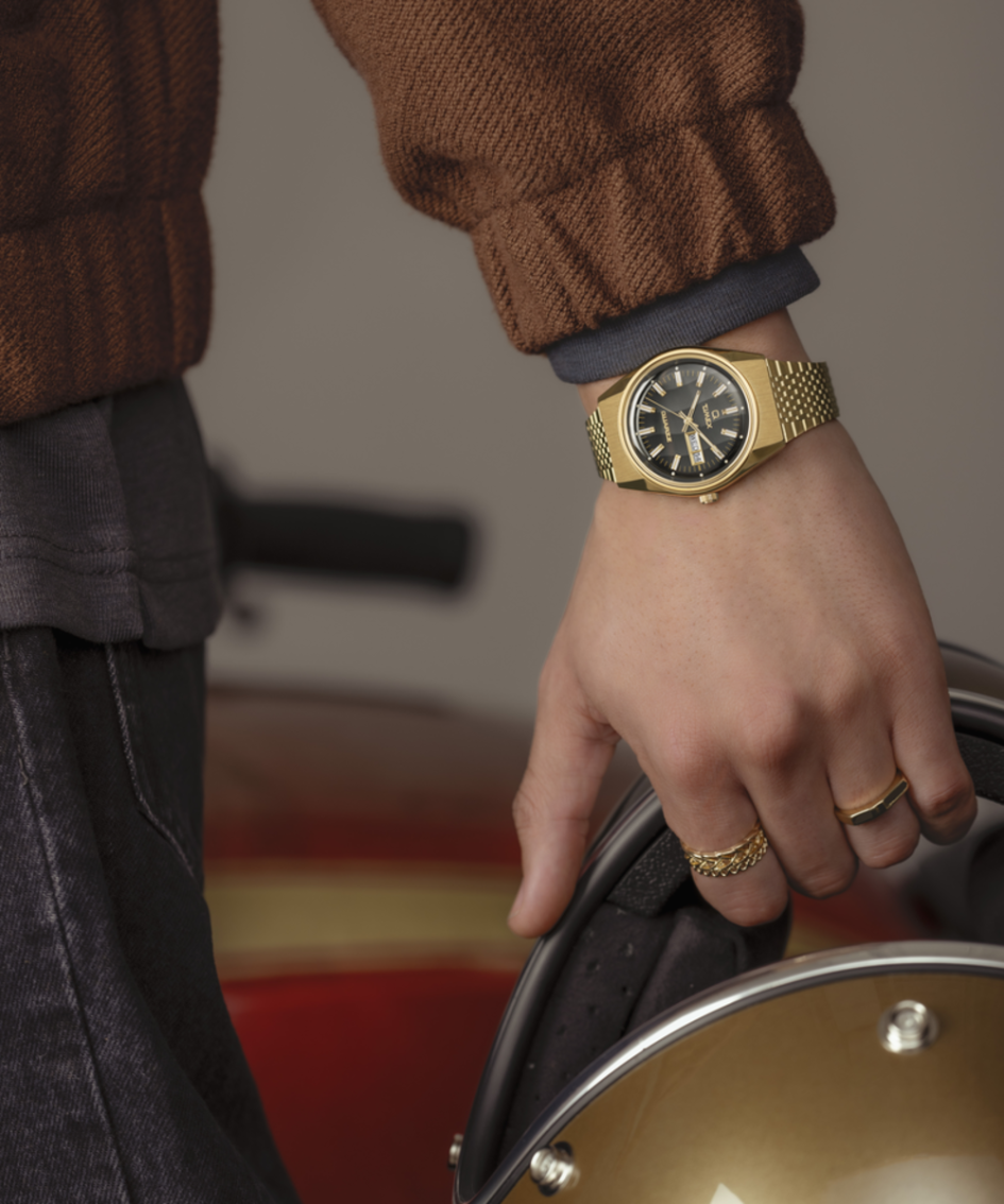 TIMEX Q Men´s Aço Dourado TW2W62500
