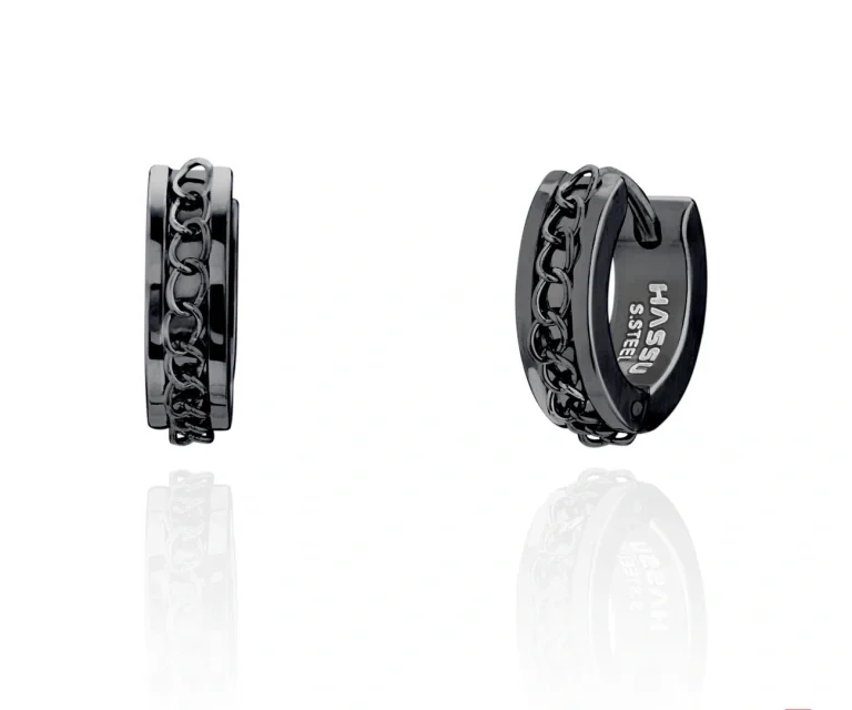 Argolas Hassu 7HSS220917B em aço inoxidável em preto.